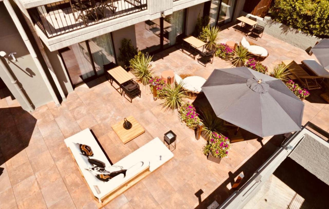 Boutique Hotel シルミオーネ エクステリア 写真
