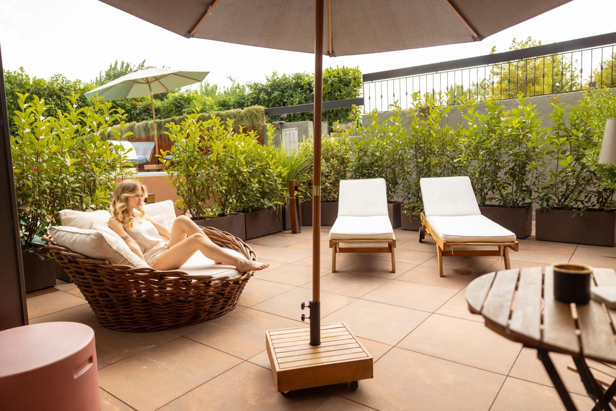 Boutique Hotel シルミオーネ エクステリア 写真